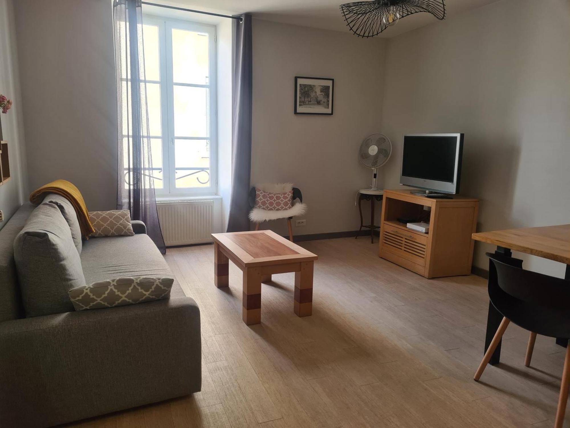 Appartement Hyper-Centre Issoire Dış mekan fotoğraf